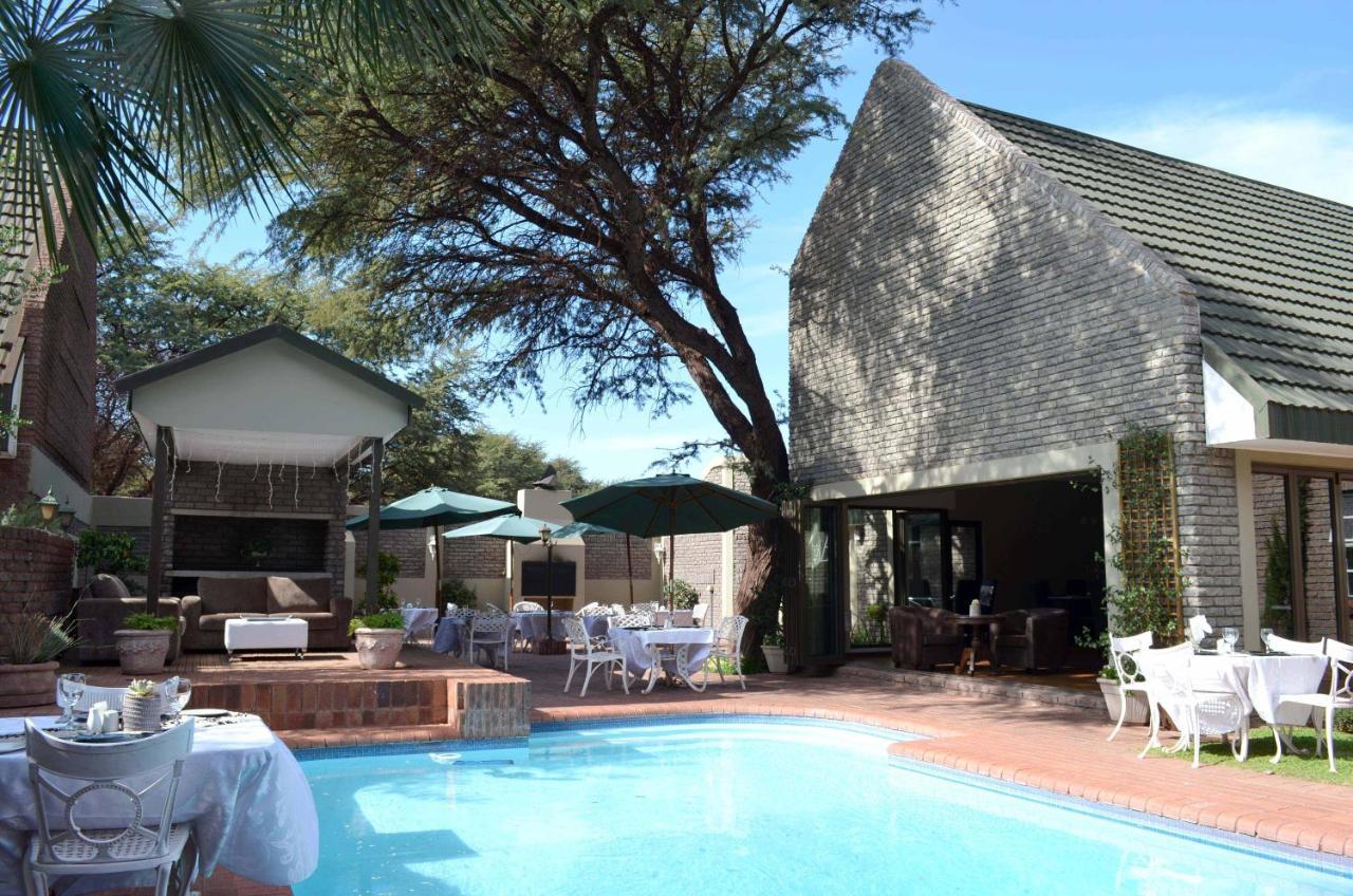 Kathu Gamagara Lodge Bagian luar foto
