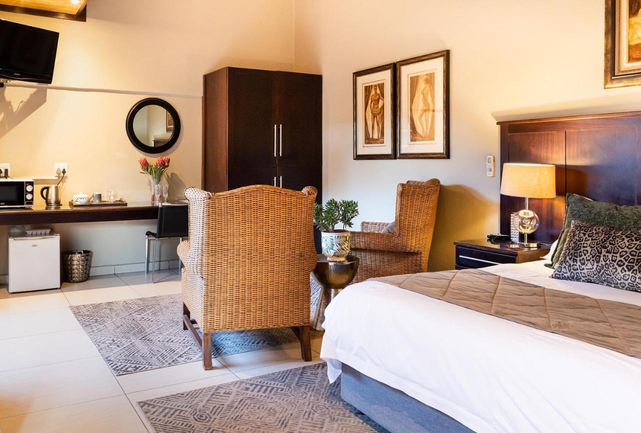 Kathu Gamagara Lodge Bagian luar foto
